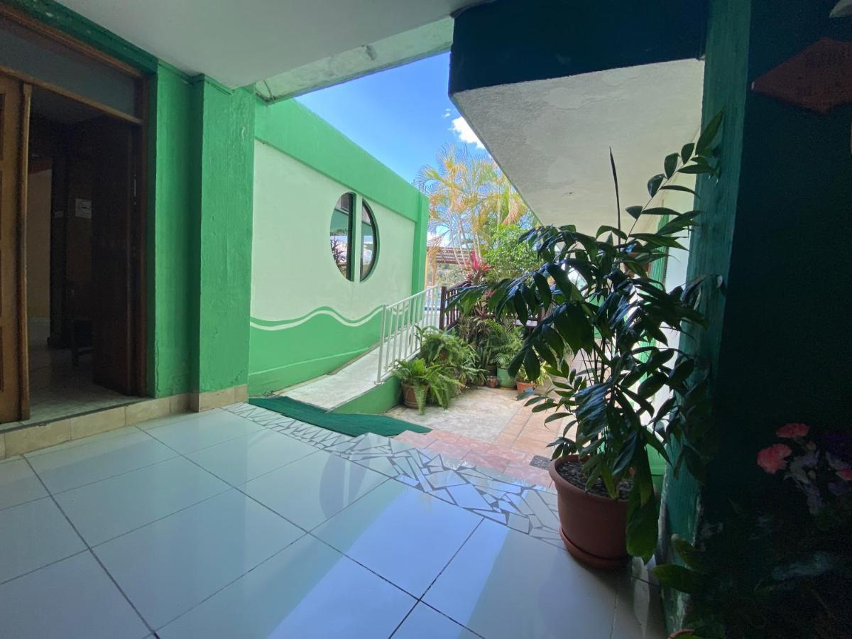 Hotel Sabana Флорес Екстер'єр фото