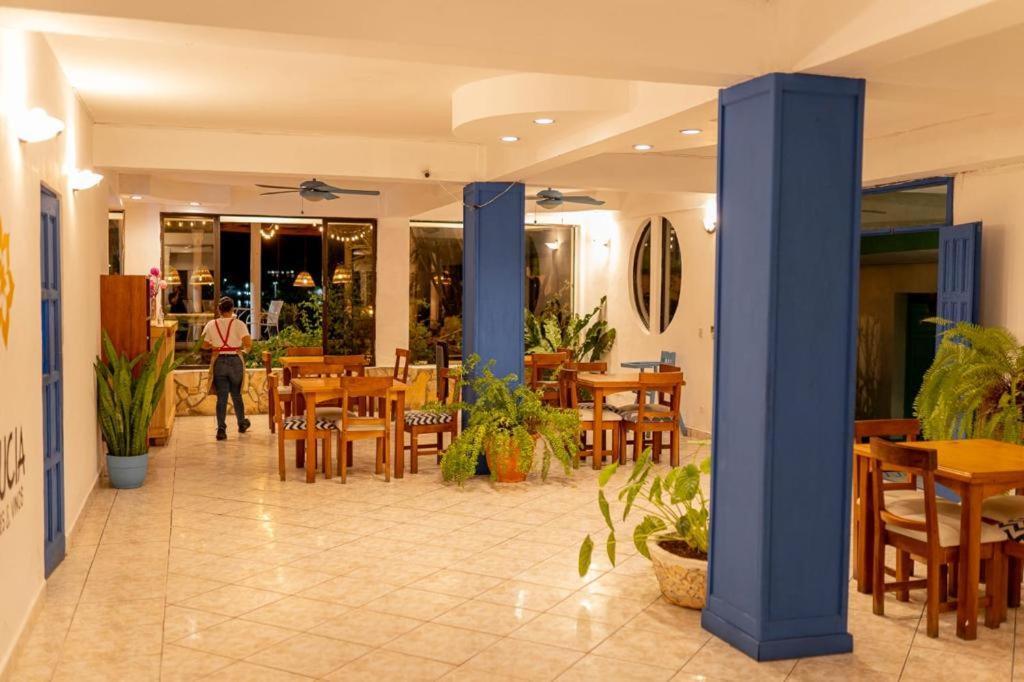 Hotel Sabana Флорес Екстер'єр фото