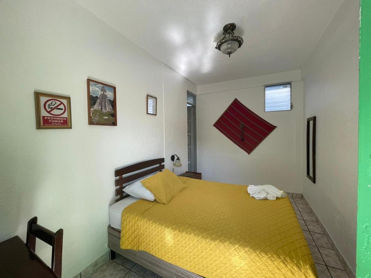 Hotel Sabana Флорес Екстер'єр фото