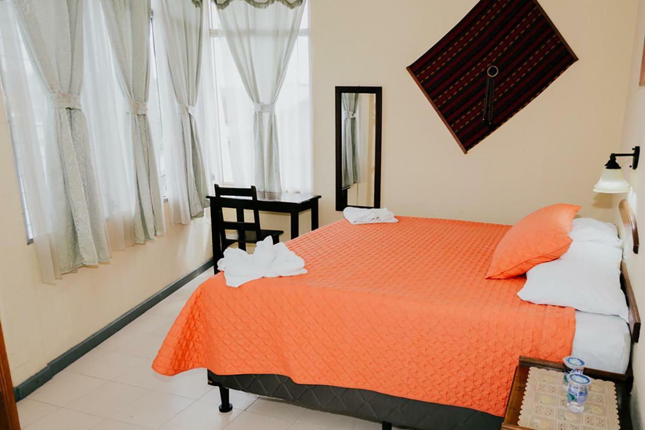 Hotel Sabana Флорес Екстер'єр фото